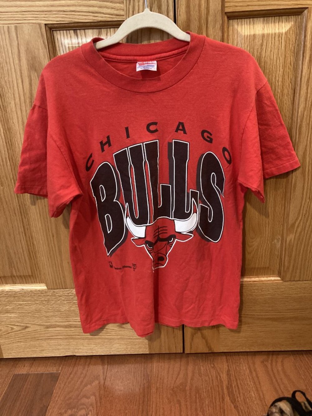 Chicago Bulls Red Graphic T-Shirt Size Medium